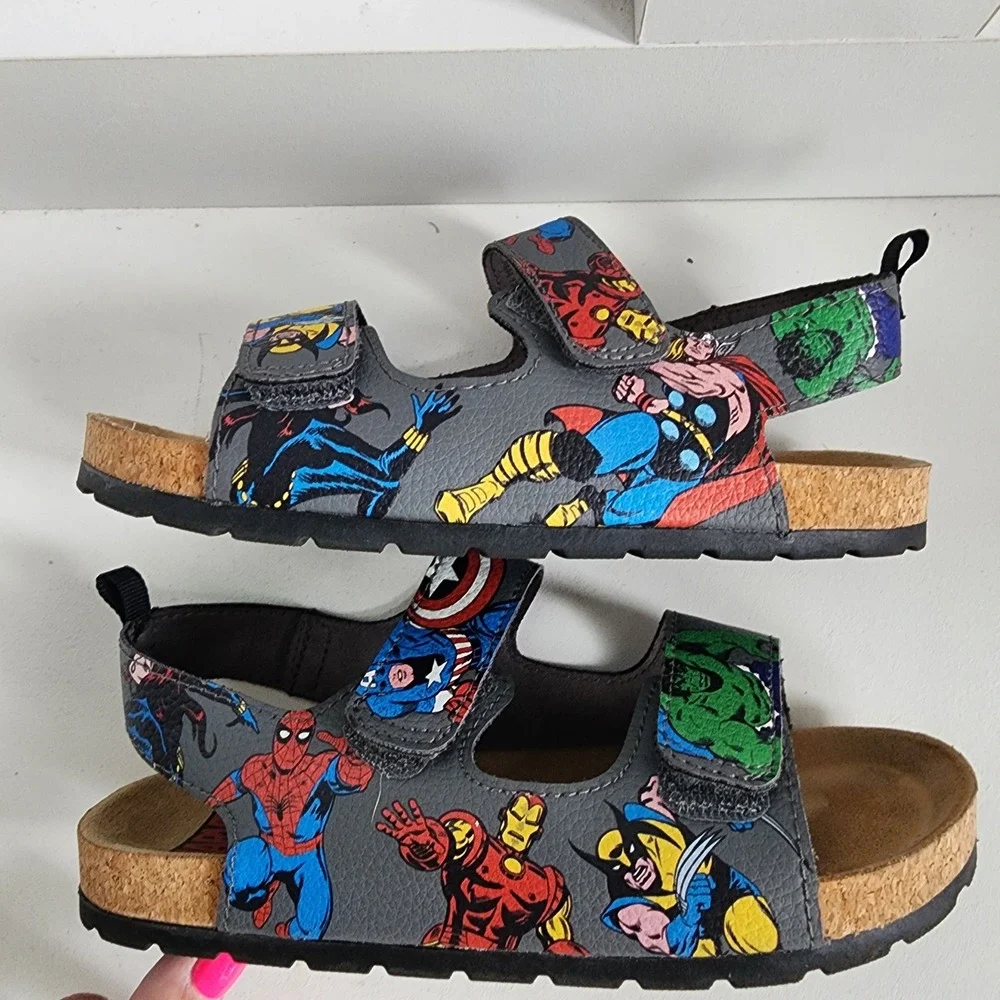 H&M Marvel Comics Avengers Boys Sandals Gray Multi Superhero Slides US 13.5 HTF